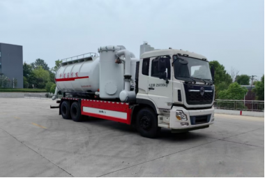 Dongfeng 16CBM Suction and Pressure Delivery truck(EURO V)